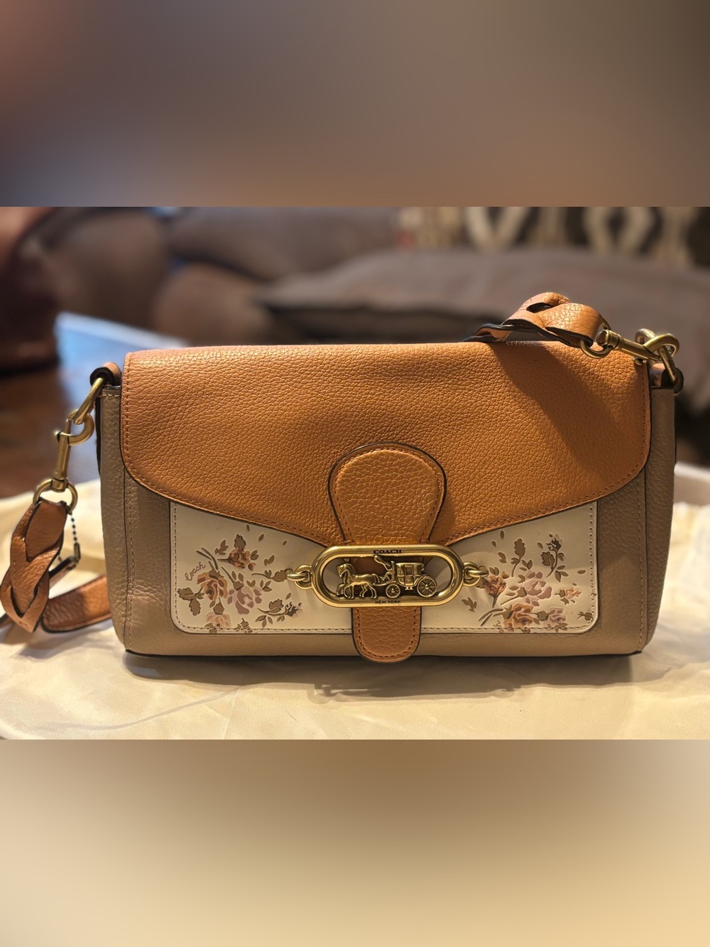 COACH JADE PEBBLED LEATHER/SUEDE INTERIOR SHOULDER HANDBAG W/ROSE BOUQUET PRINT